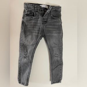 Zara boy’s toddler Rip Jeans Size 2-3
